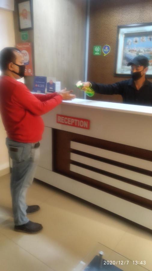 Hotel Popular Amritsar Bagian luar foto